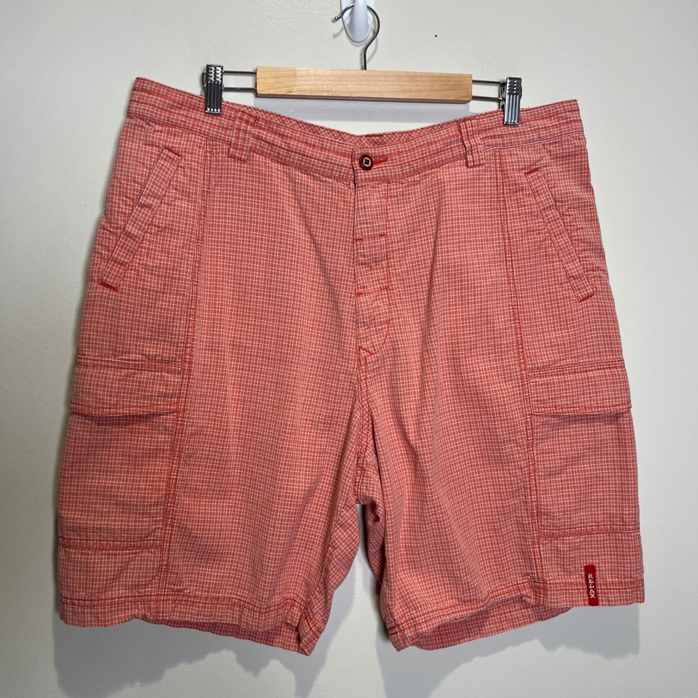 Tommy Bahama Relax Cargo Shorts Mens 38 Red Check Tencel Blend Pockets Casual